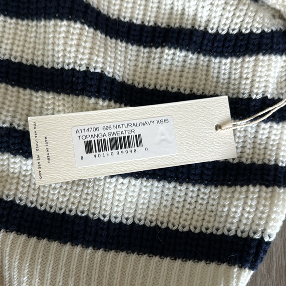 NWT AMO Turtleneck Sweater Sz XS/S - Picture 4 of 6